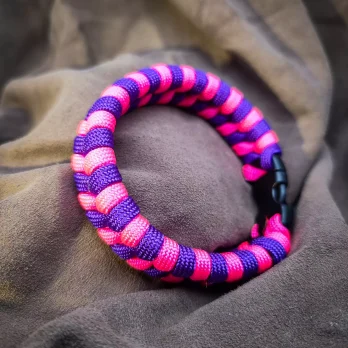 Bracelet de survie Fishtail ultra-violet/rose néon