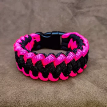 Bracelet de survie Shark Jaw noir/rose-néon